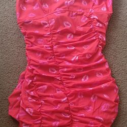 Torrid Sexy Cross back Dress size 2X (18/20)