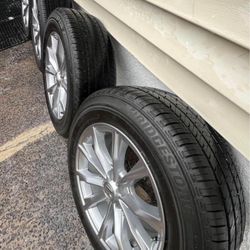 Honda Crv 2024-2025 Oem 18 Wheels And Tires