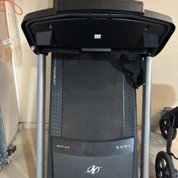 Nordic track t Series Treadmill - Light Use