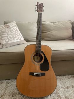 Yamaha Guitar