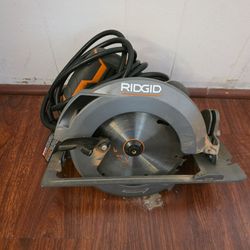 Rigid 7 1/4 circular saw