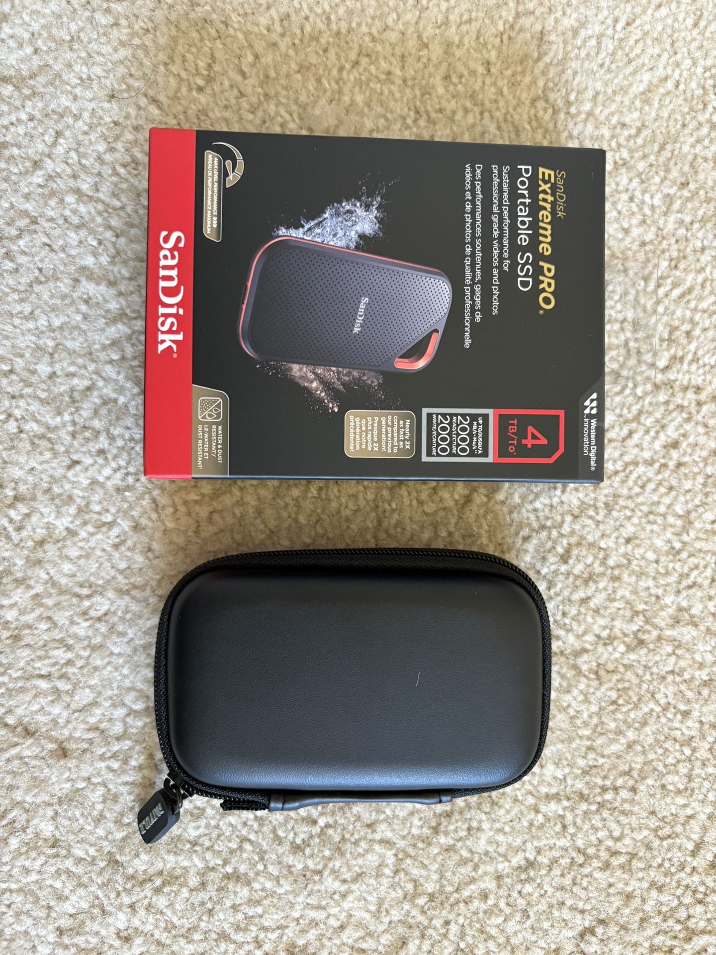 SanDisk 4TB Extreme PRO Portable SSD  with cover
