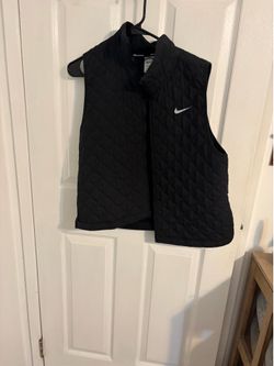 Nike vest
