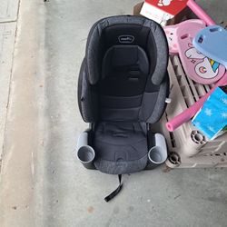 Even FLO Car Seat