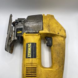 Dewalt DW318 Varible Speed Orbital Jig Saw Type 1 120v 4.5 Amp