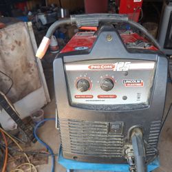 Lincoln 125hd mig welder.