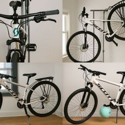 SCOTT SUB CROSS HYBRID BIKE  