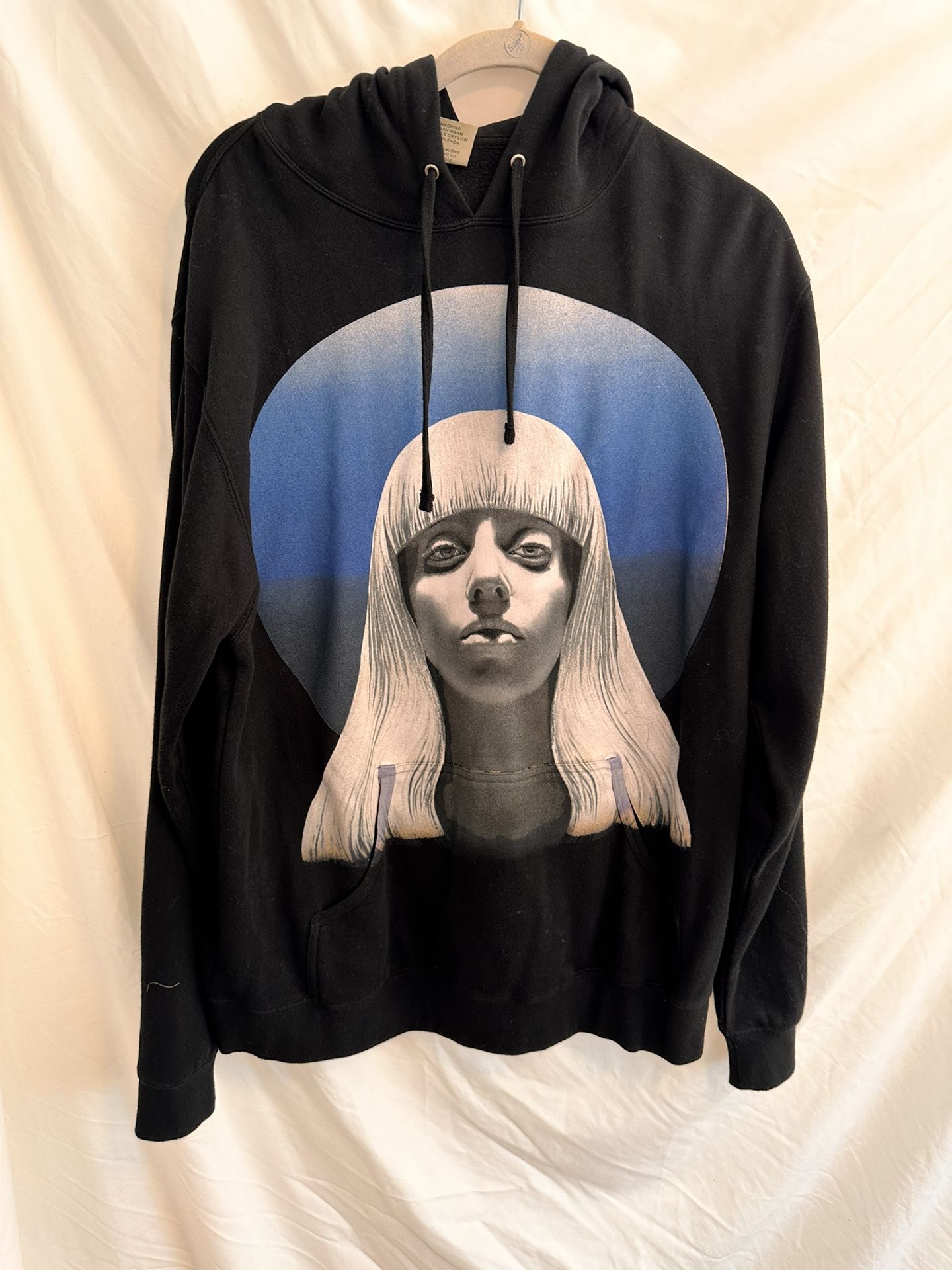 Lady Gaga Artpop Artrave Ball Tour Black Hoodie Jacket. Size Large