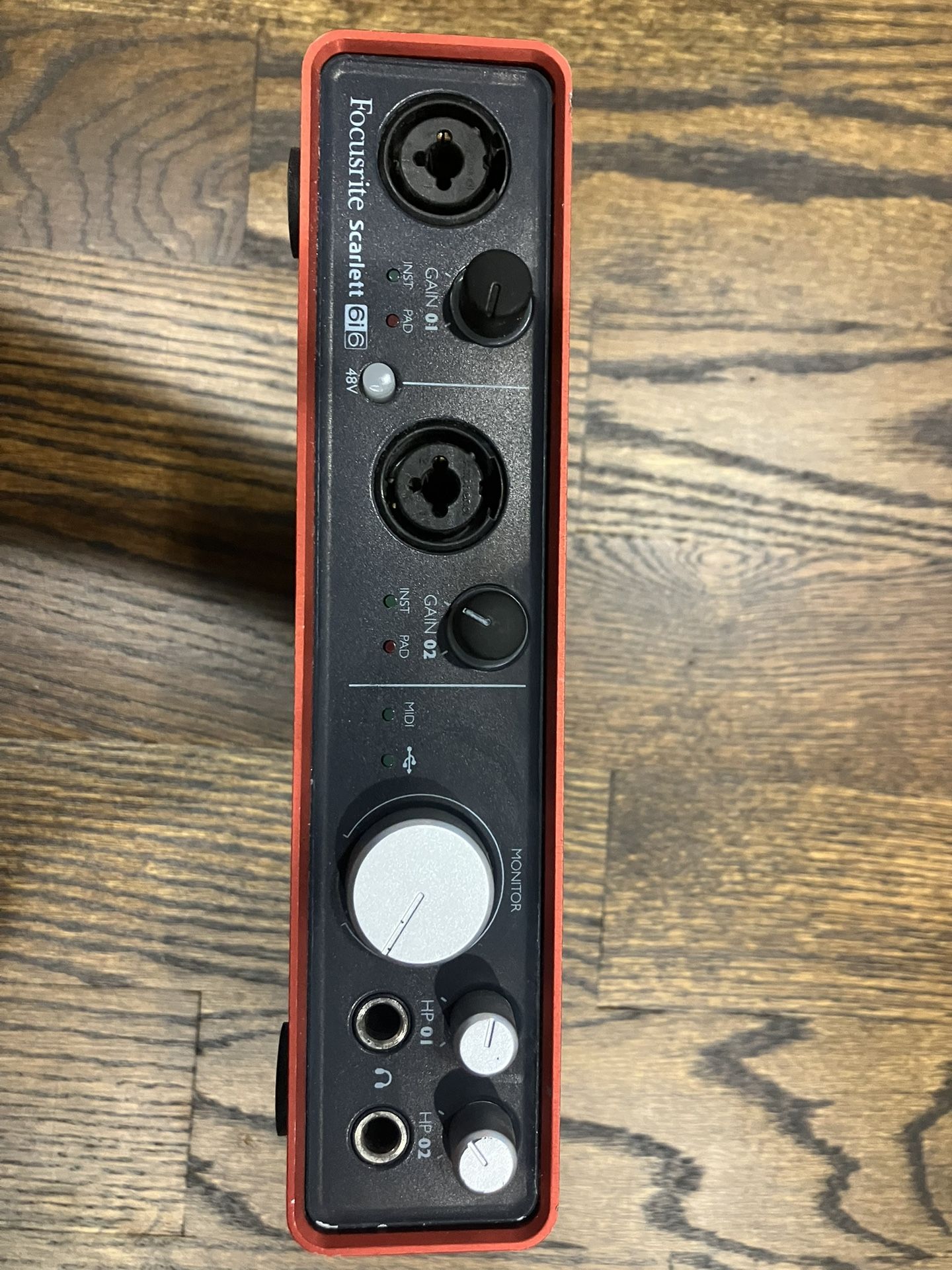 Focusrite Scarlett 6i6 Audio Interface 