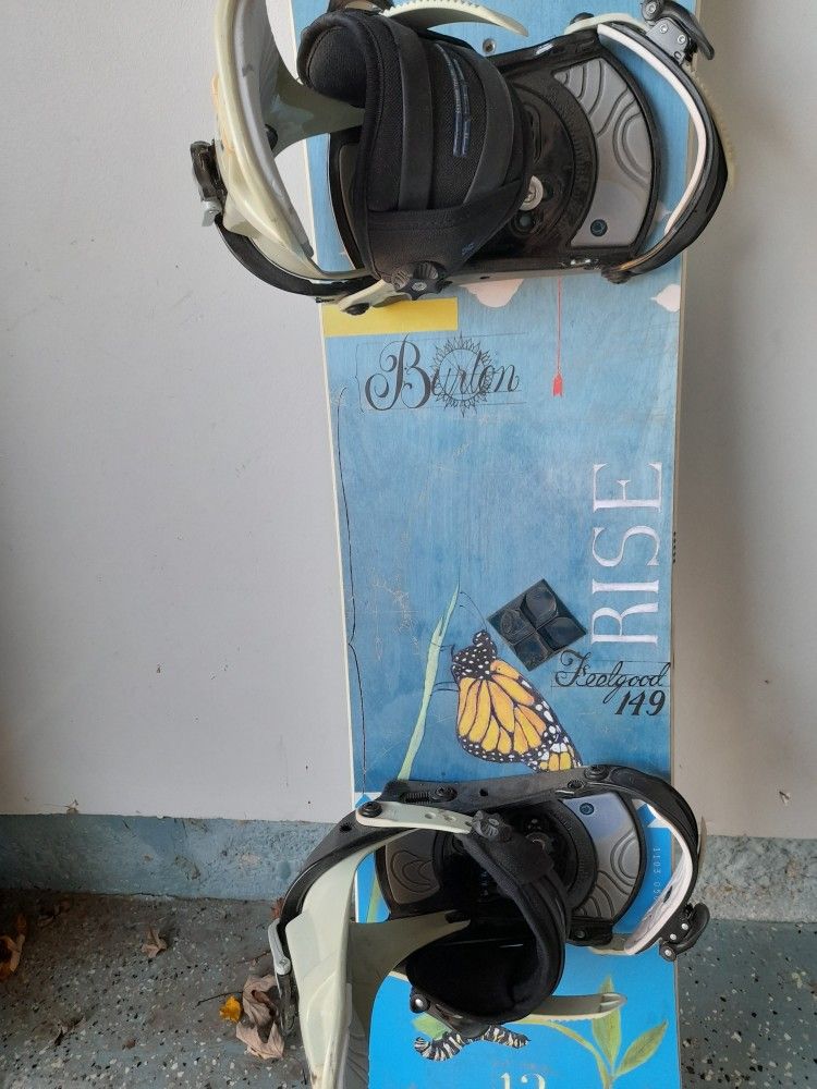 Burton Feelgood 149 Snowboard With Bindings