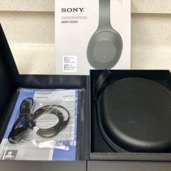 Sony MDR-1000X Wireless Noise Cancelling