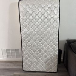 Twin Mattress 