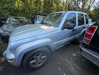 For Parts 2005 Jeep Liberty Parting Out