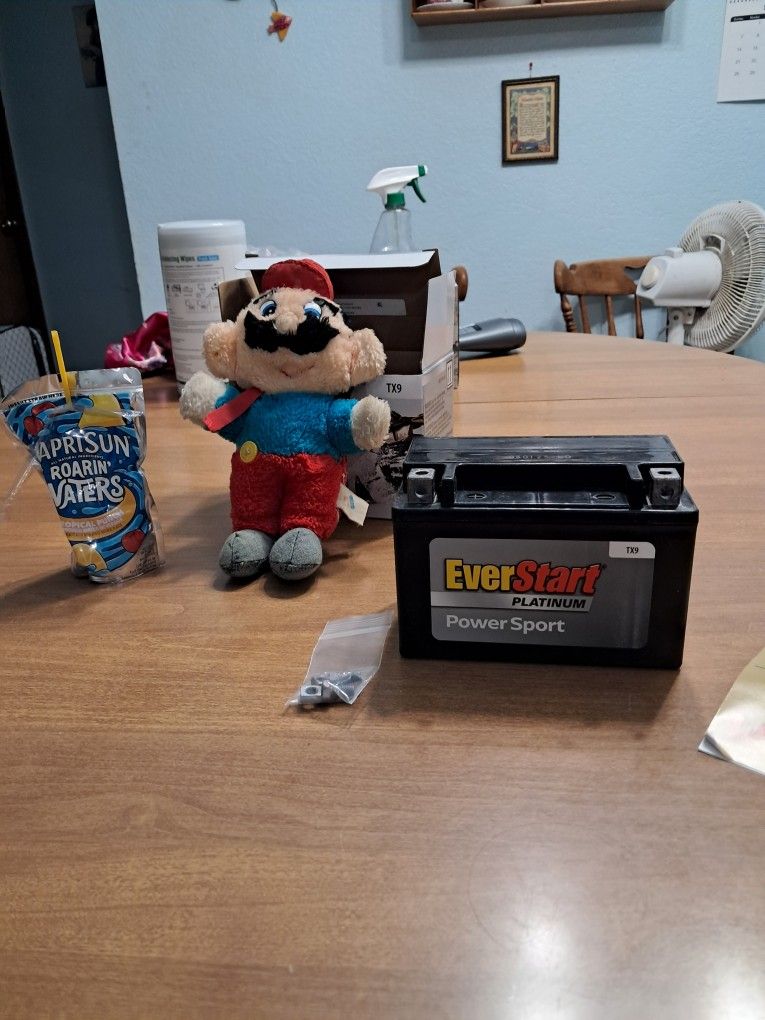 30$ For 100$ New Battery