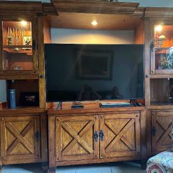 Free , No TV ... Only Cabinet 