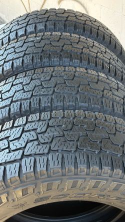 Set of 4 tire 275/65/20 Pirelli Scorpion All Terrain