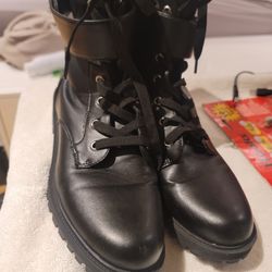 Calvin Klein Women's 10M Prescot Mid Calf Boot