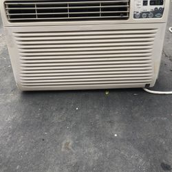 Very Nice Kenmore Air Conditioner 