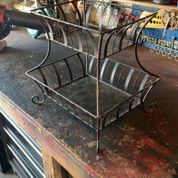 Kitchen Basket $5