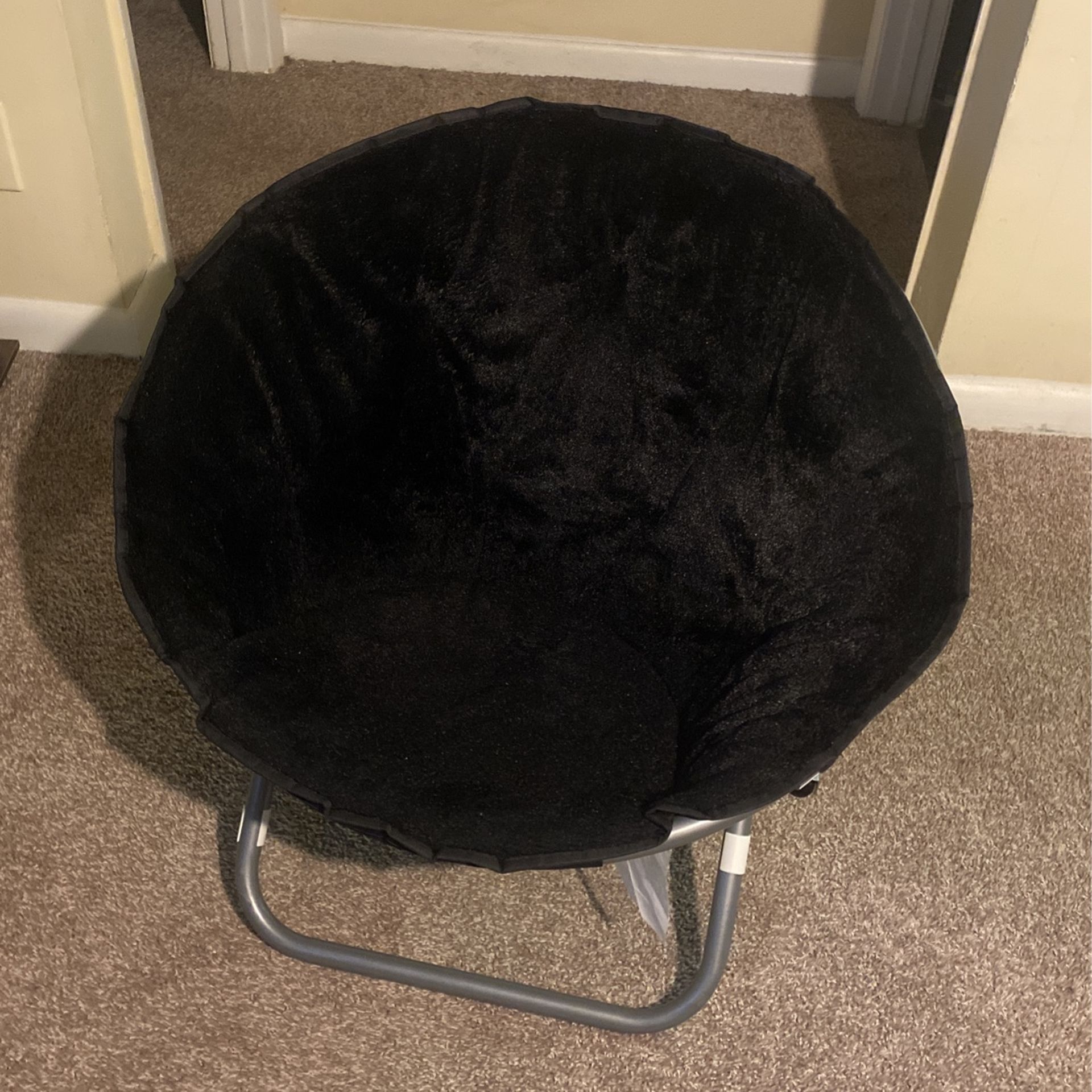 Lounge Chair/ Saucer Chair (selling ASAP)