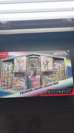 Pokemon Prismatic Evolutions Premium Figure Collection