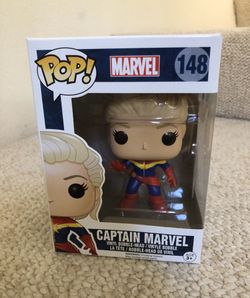 Brand New Captain Marvel Vinyl Bobble-Head POP