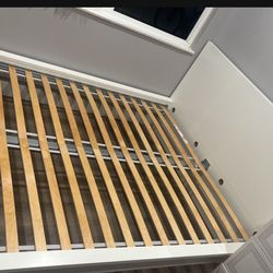 Cama De IKEA Blanca Size Queen