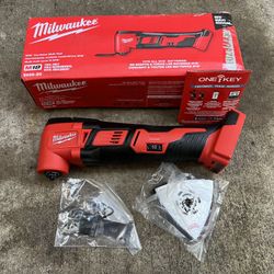Milwaukee M18 18V Lithium-lon Cordless Oscillating Multi- Tool (Tool-Only)