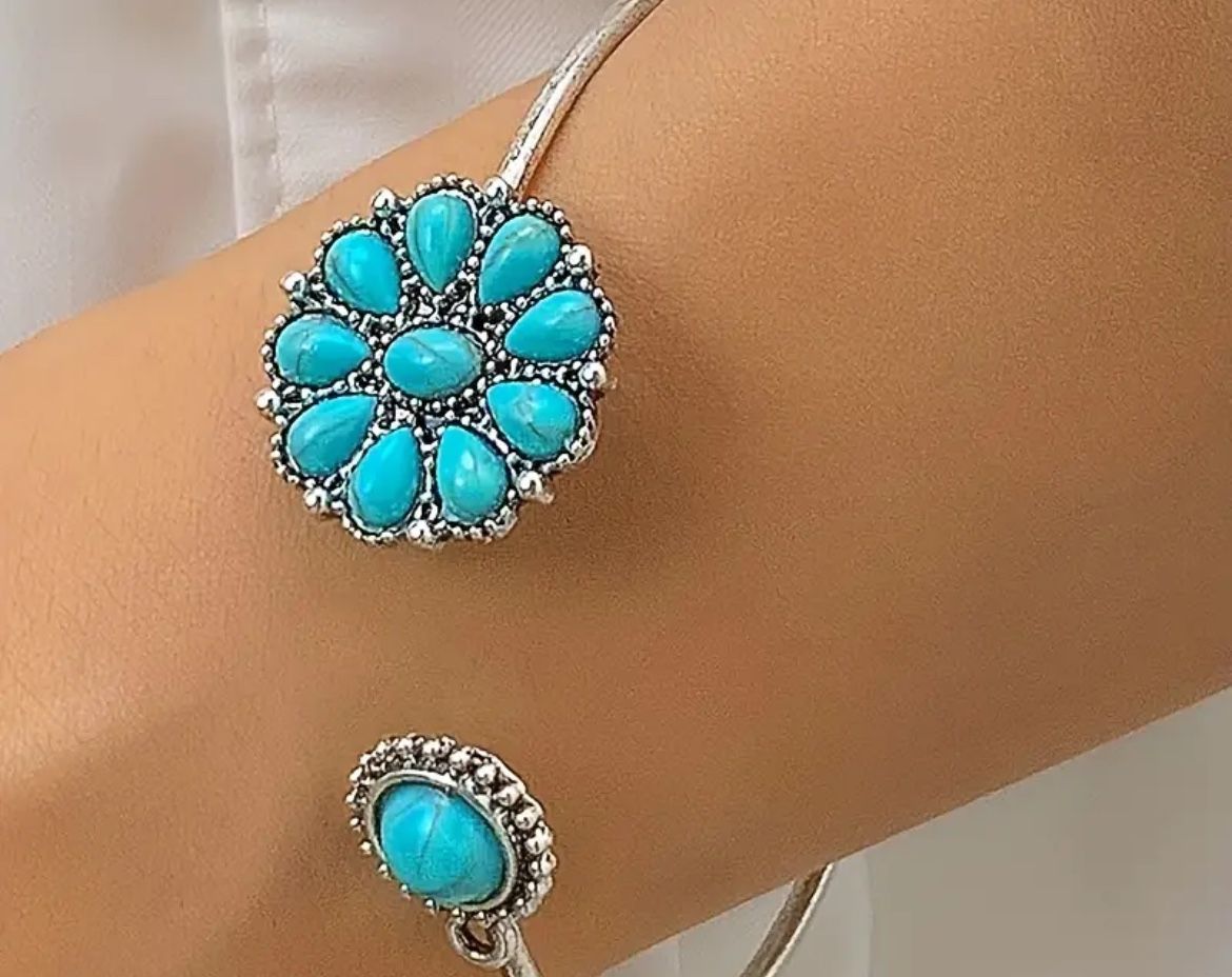 Silver & Simulated Turquoise Bracelet