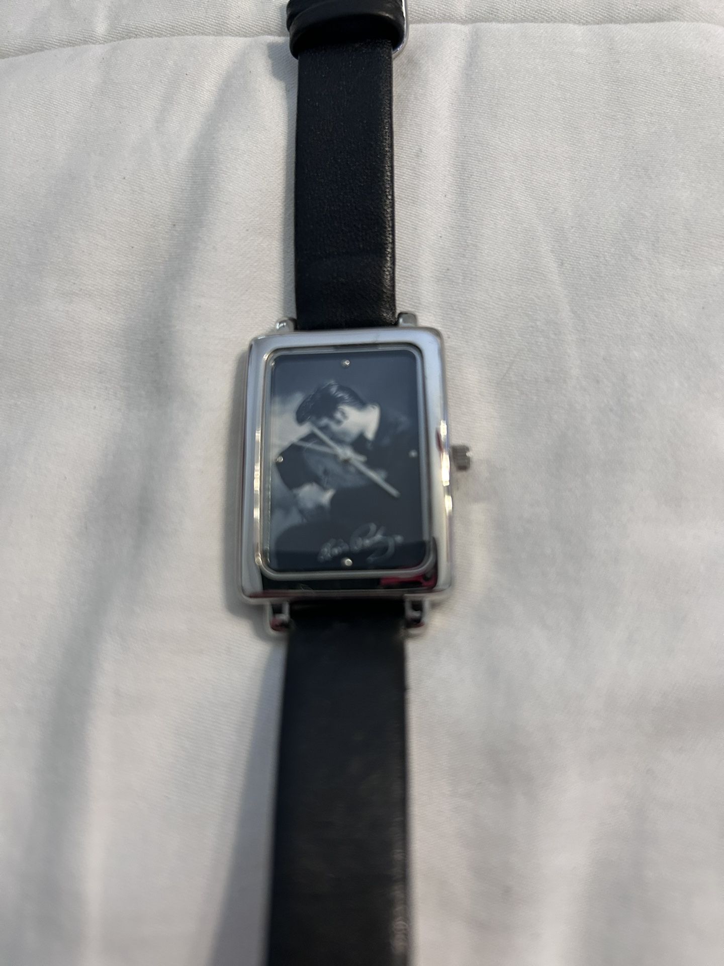 ELVIS PRESLEY SIGNATURE PRODUCT WATCH