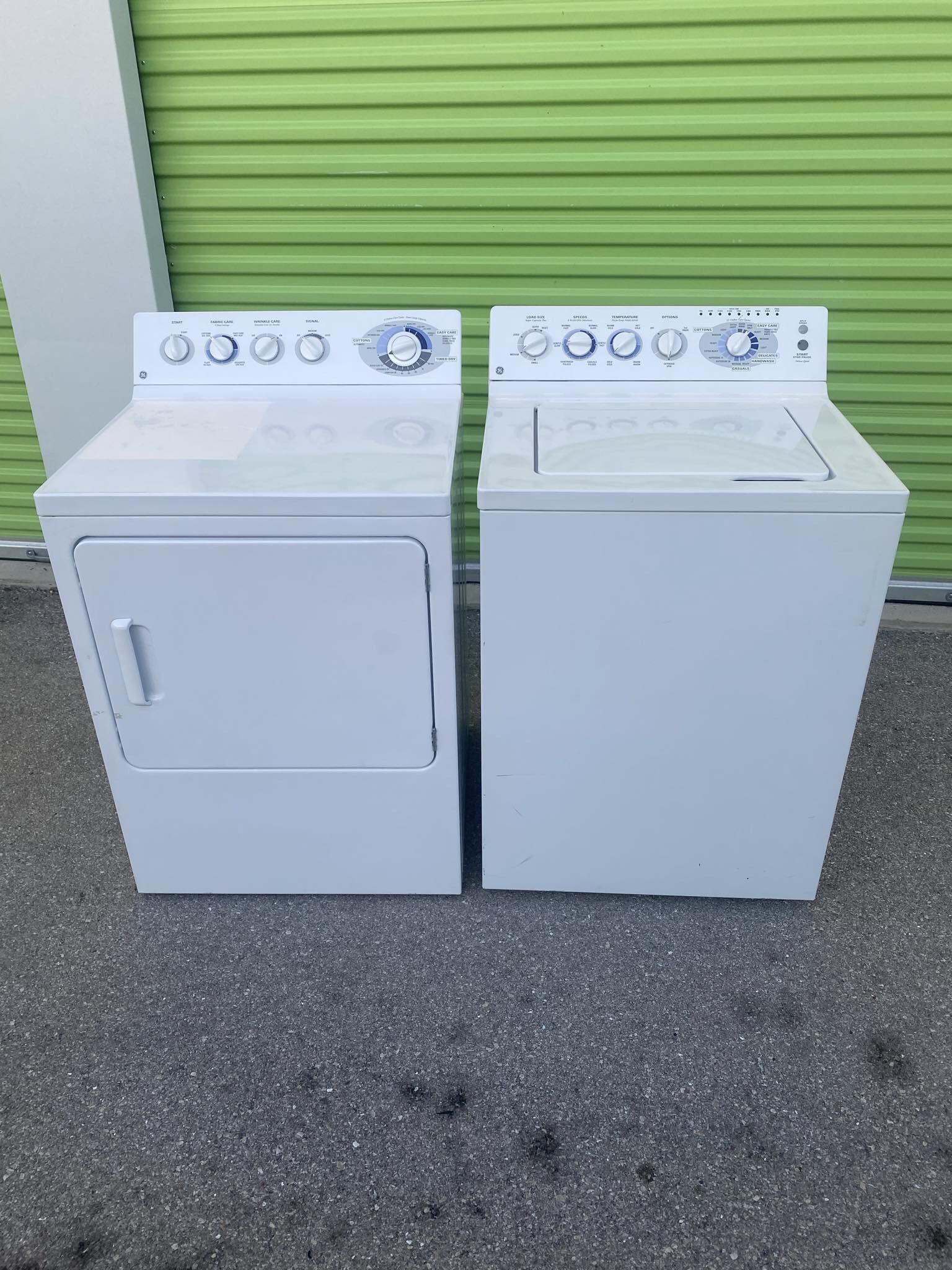 White Laundry Set