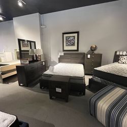 Queen Bed Frame, Dresser, Mirror And Nightstand 