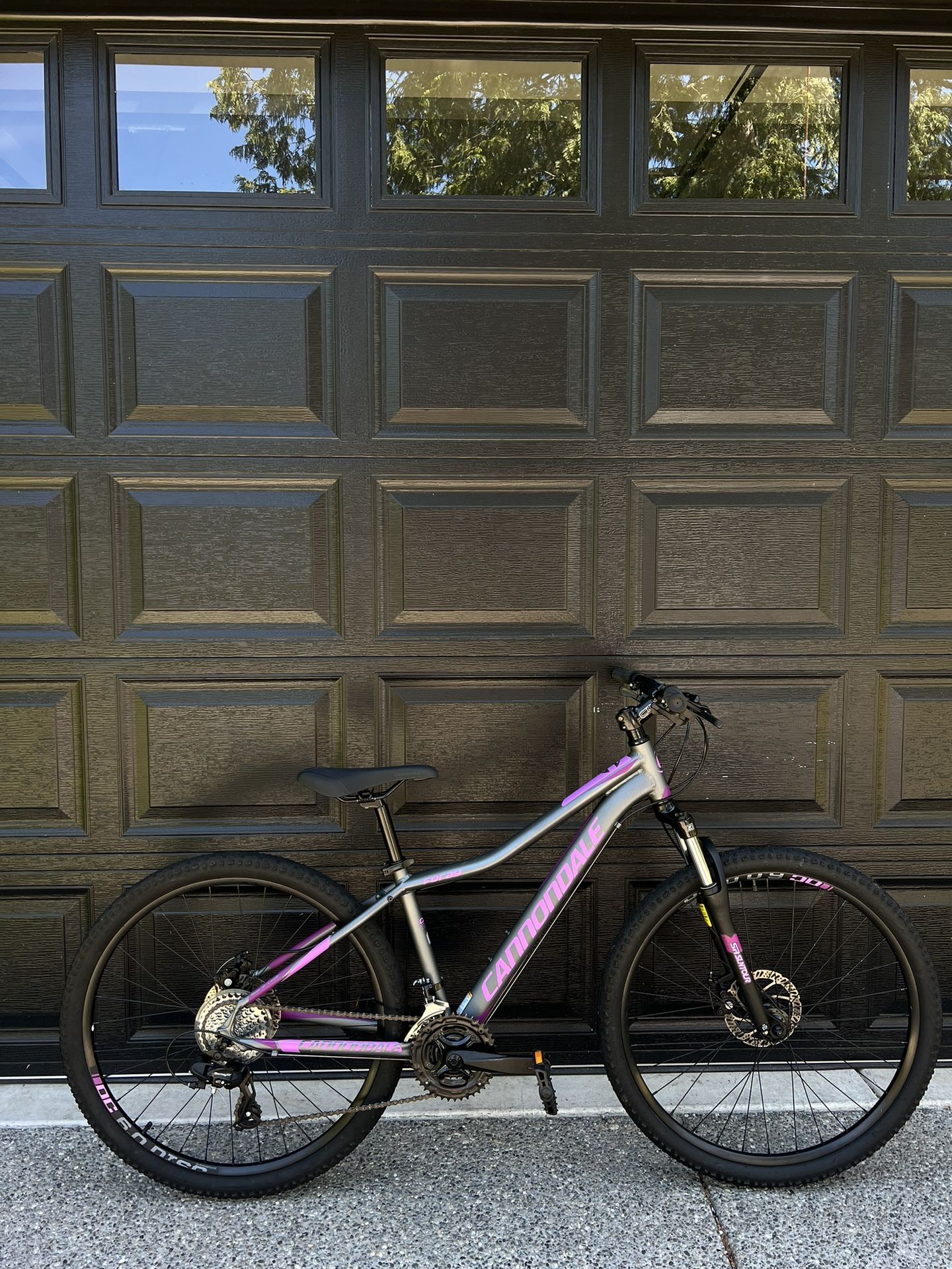Cannondale Foray Mountain Bike 27.5”