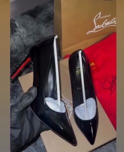 Woman’s CL Red bottom Heals