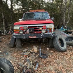 1995 Ford F-250 – Motor & Transmission Included (Project / Parts)