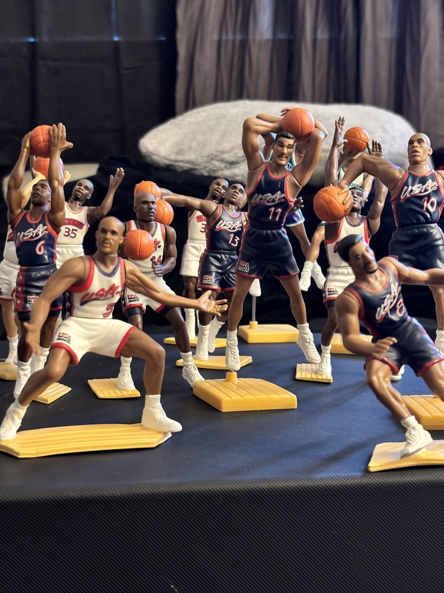 Team Usa, Action Figures (13)
