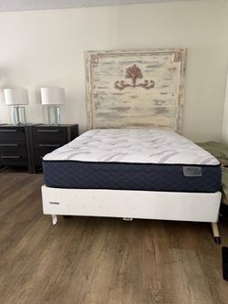 Bed room set