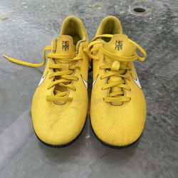 Zapatos de fútbol / soccer size 4