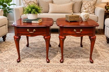 Pennsylvania House Solid Wood End Tables – Matching Pair | Dovetail Drawers |