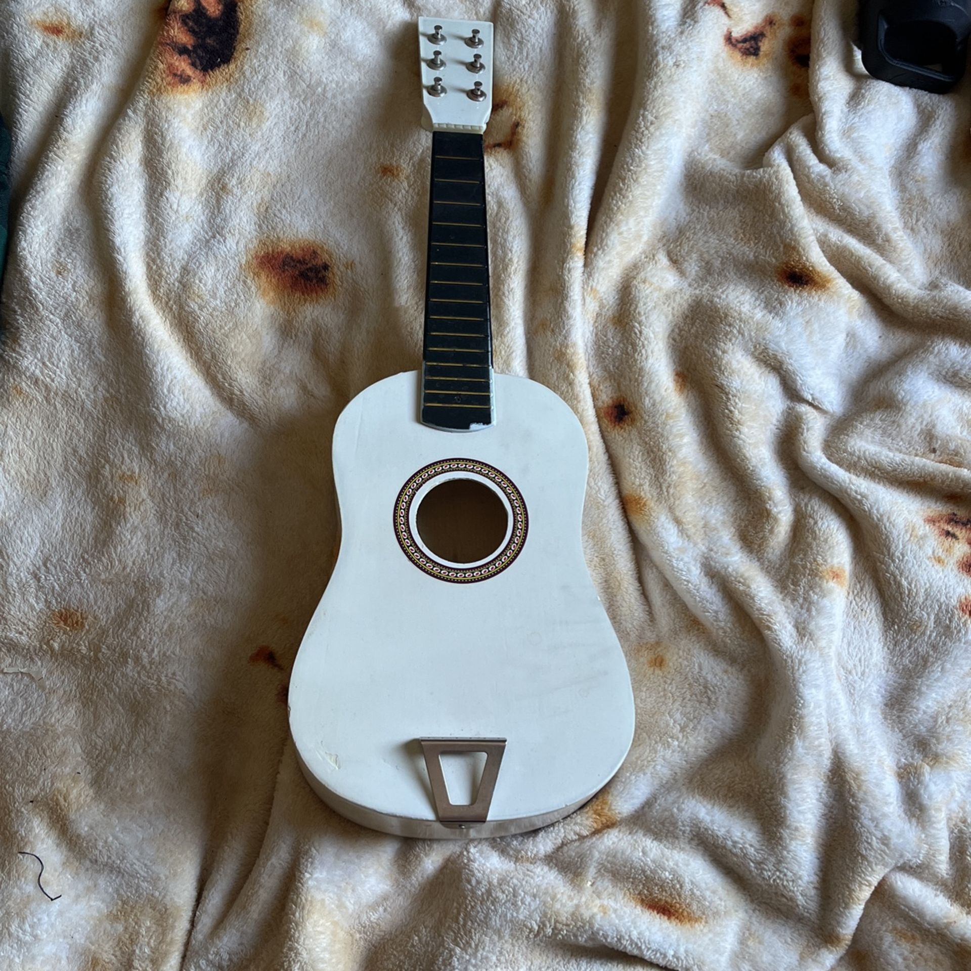 Blank White Ukulele ! Needs Strings Read Description