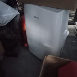 Della Ac And Humidity Unit 
