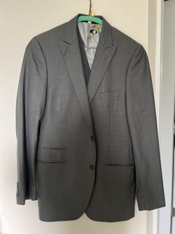 JF J. Ferrar Gray Suit Jacket + Vest – 40L – Like New