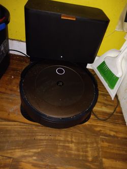 Computerized Roving Vacuum