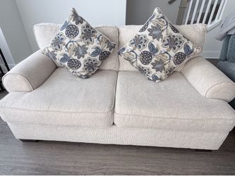 Love seat couch