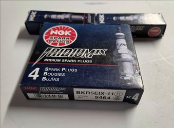 NGK Iridium IX Spark Plugs BKR5EIX-11 Set of 6