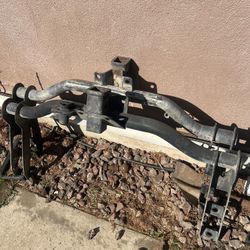 99-17 GM Tow Hitch 