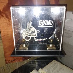  Giants Mini  Championship Autograph Helmet 
