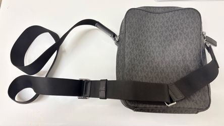 Micheal Kors Bag For Men (GLENDALE AZ)