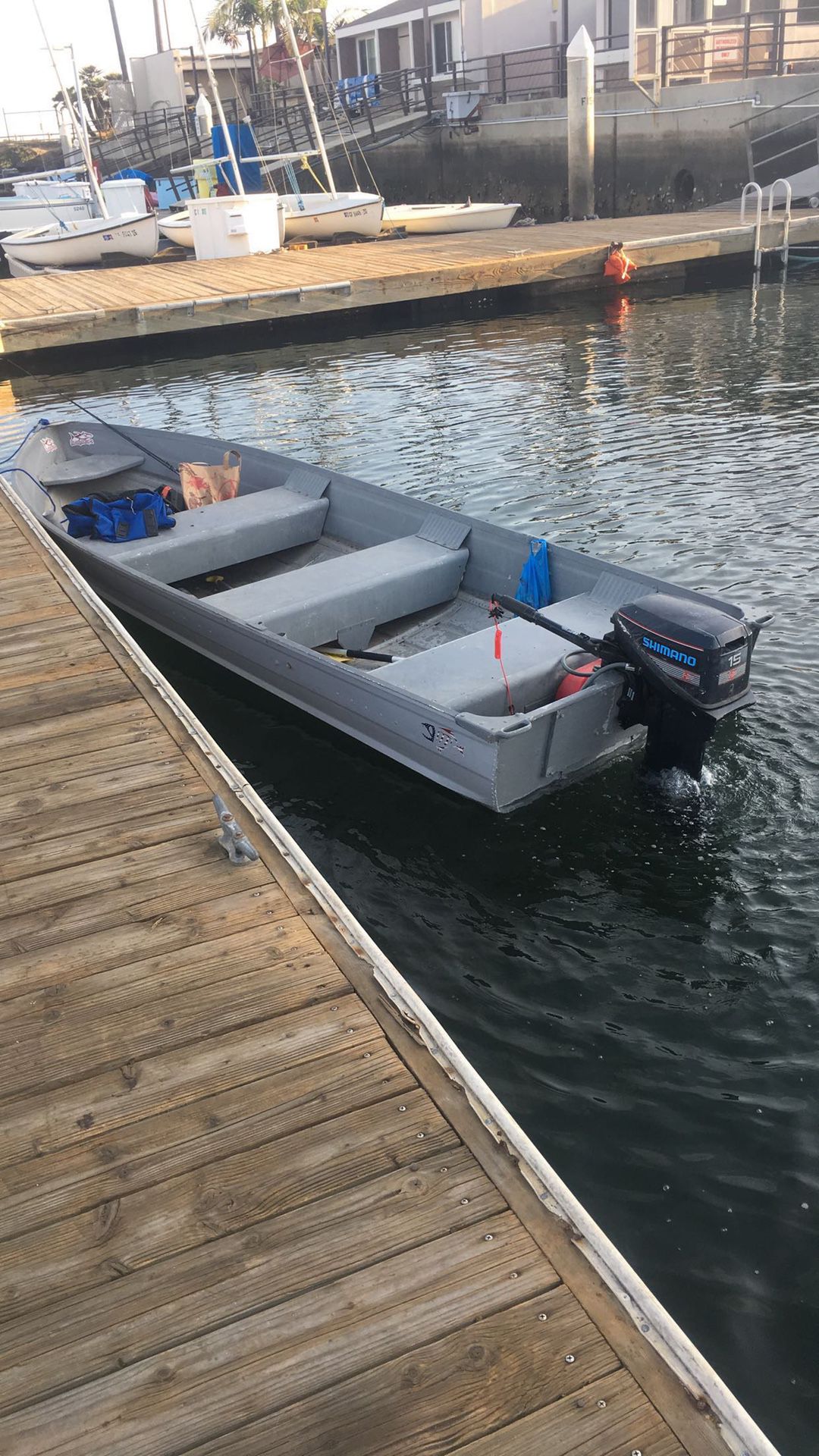 14 foot aluminum fishing boat