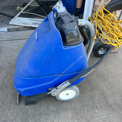 Clarke Clean track L18 Carpet , Tile And Floor Cleaner